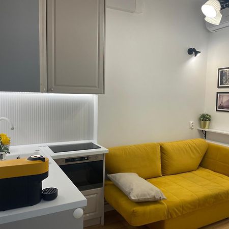 Ferienwohnung Studio Alice Romana Square Bukarest Exterior foto