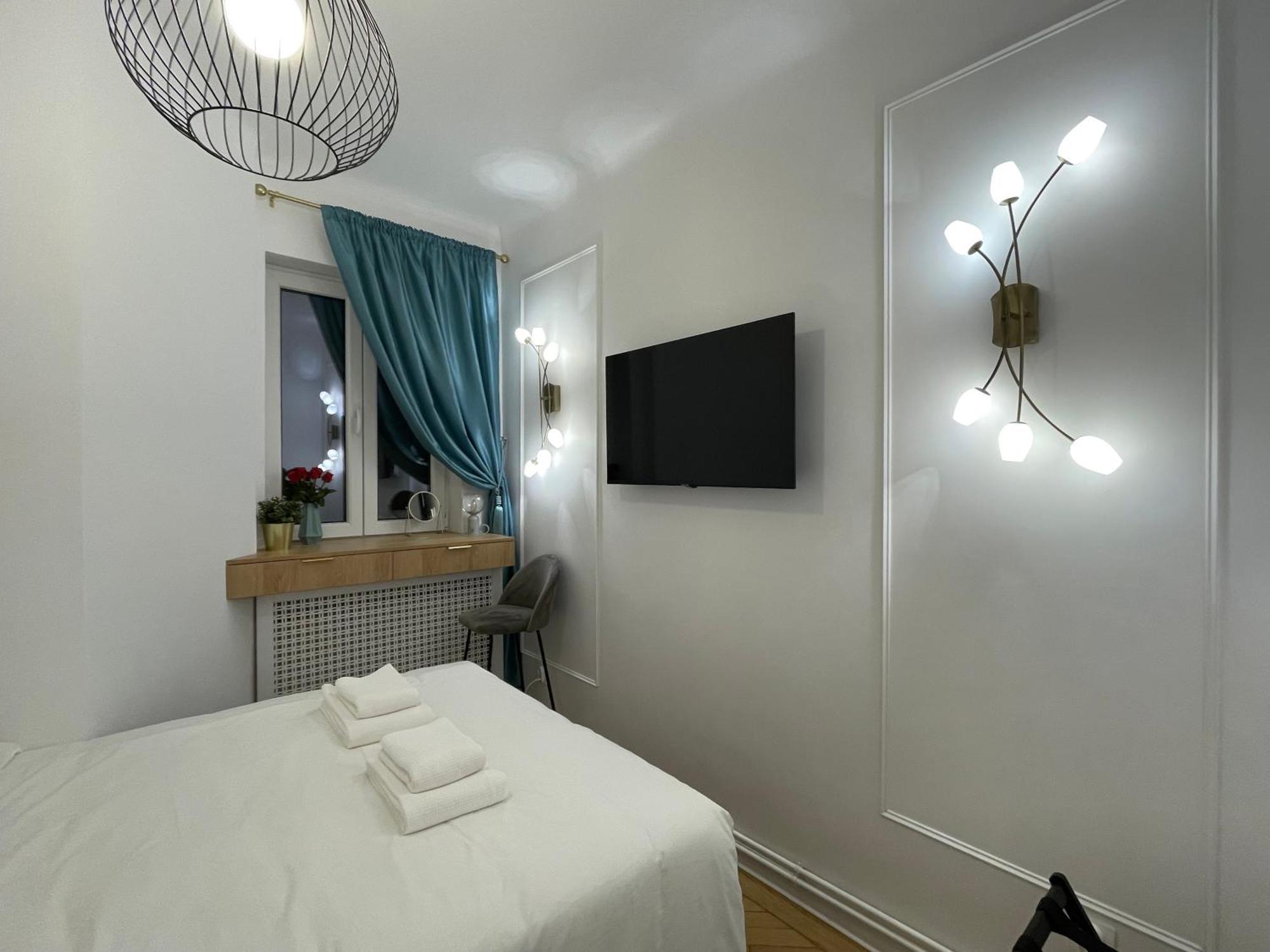 Ferienwohnung Studio Alice Romana Square Bukarest Exterior foto