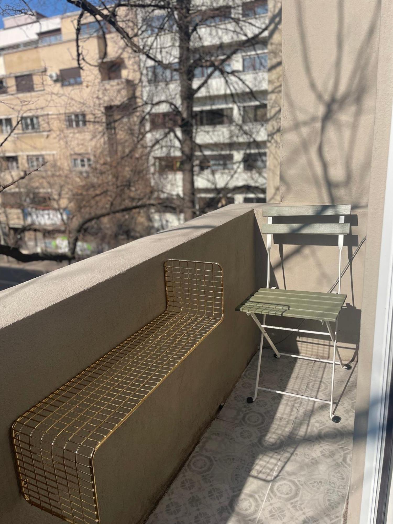 Ferienwohnung Studio Alice Romana Square Bukarest Exterior foto